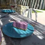 Ort Holiday's Time Bed & Breakfast 3*